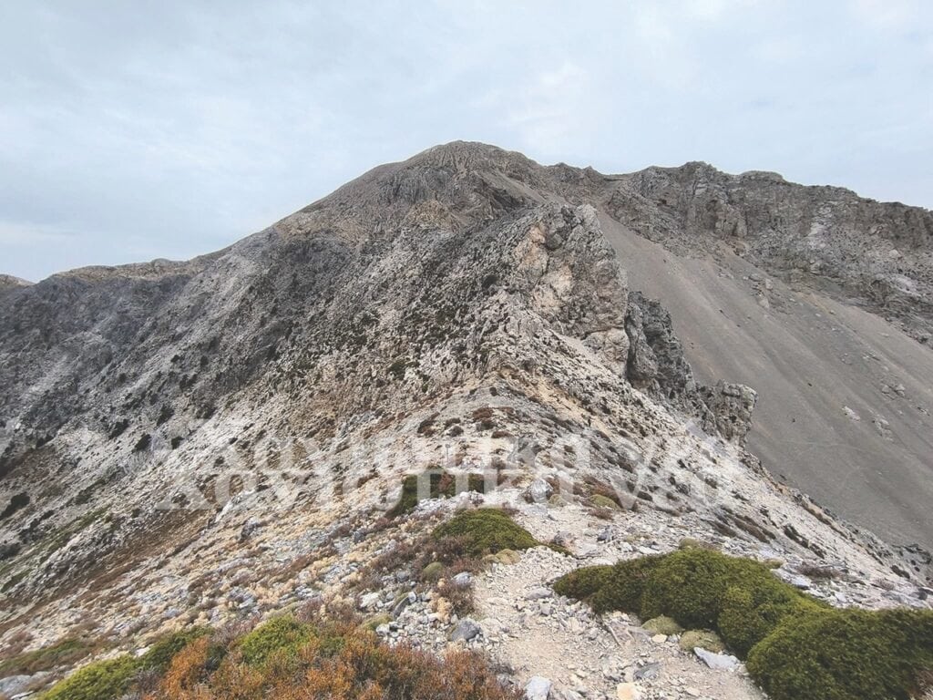 5. Mount Gigilos (Altitude: 2,089 m)